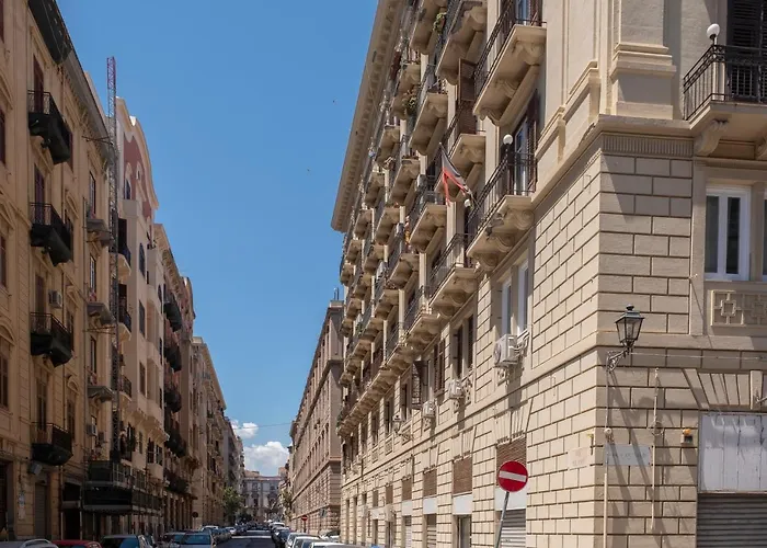 Casa Gagliani, A Liberty House In The Old Downtown